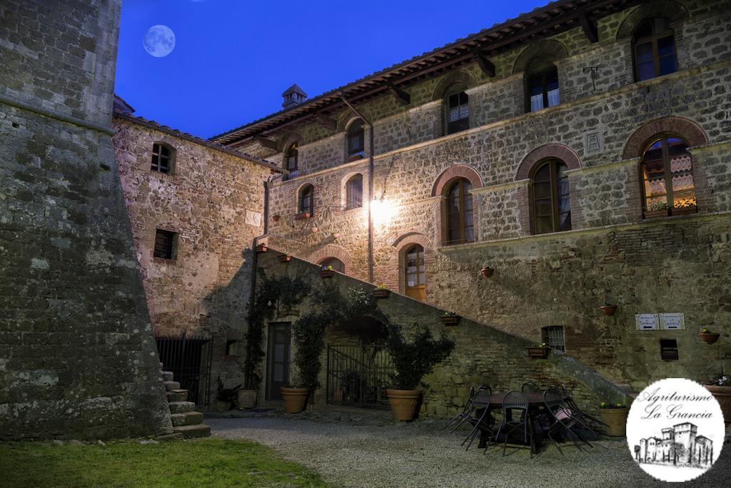 Agriturismo Castello La Grancia Di Spedaletto Villa Pienza Bagian luar foto